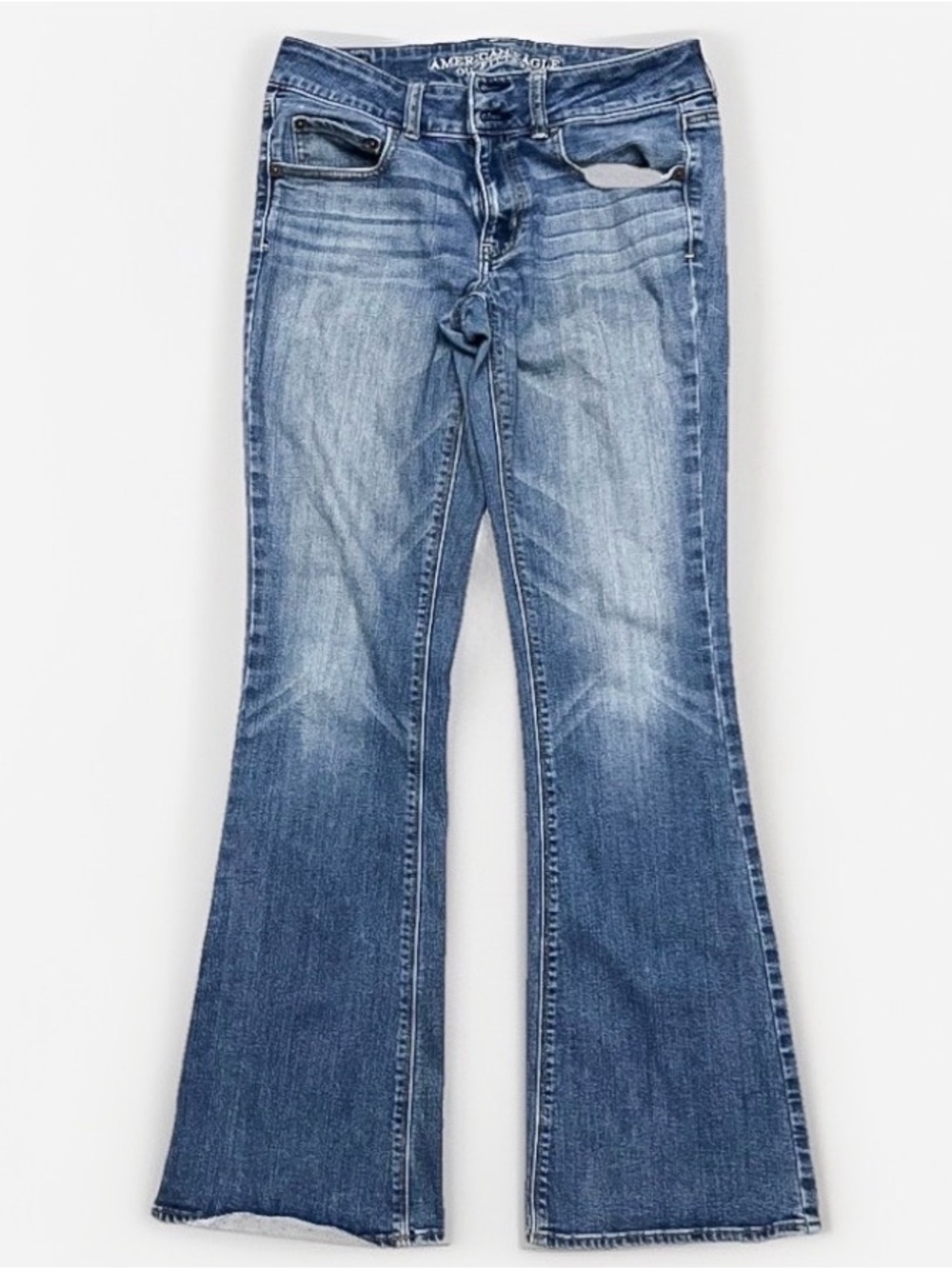 American Eagle Outfitters Women's Light Blue Flare Jeans Mid Rise Size 6